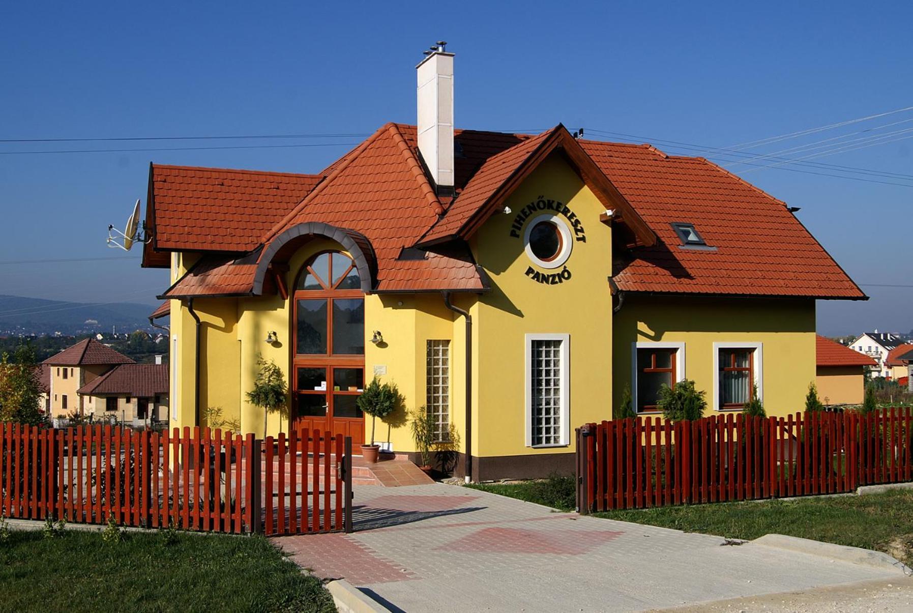 Bed and Breakfast Pihenokereszt Panzio Šoproň Exteriér fotografie